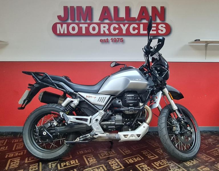 Moto Guzzi V85 TT 2021