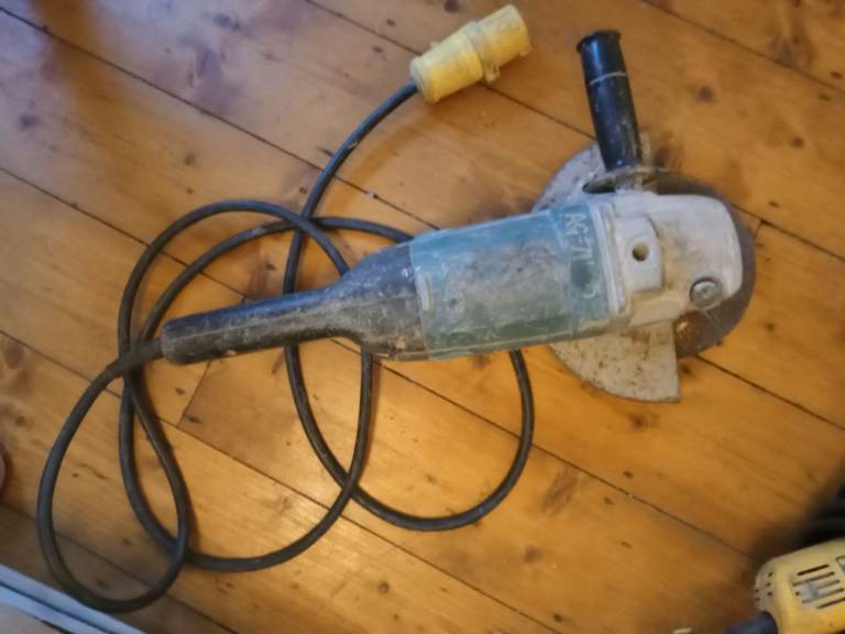 Makita angle grinder 