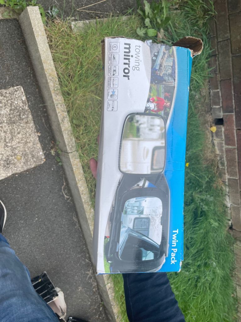 Towing mirrors 