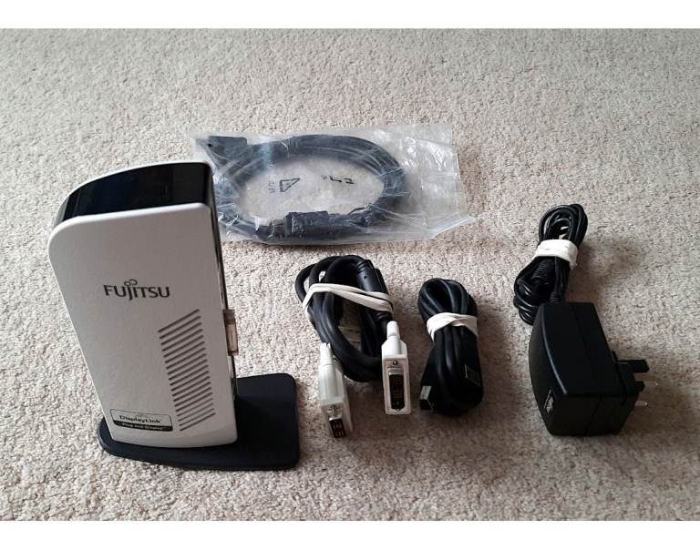 Fujitsu USB 3.0 Port Replicator Docking Station