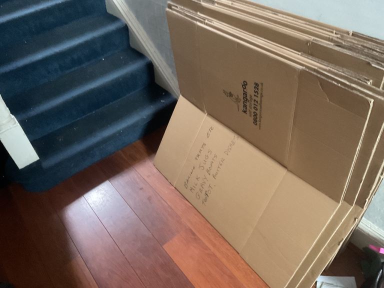Cardboard boxes xl