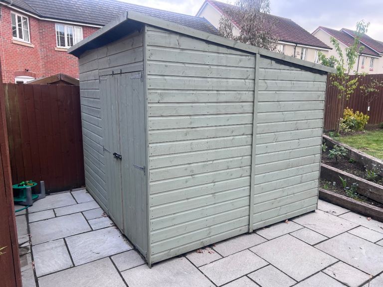 Excellent Quality Large Garden Shed, 8ft x 7.9ft