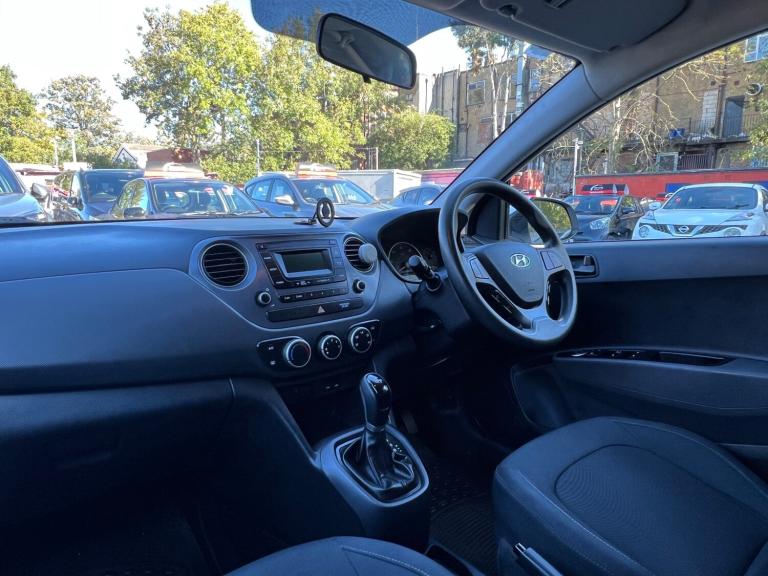 2018 Hyundai i10 1.2 SE Hatchback 5dr Petrol Auto Euro 6 (87 ps) Petrol