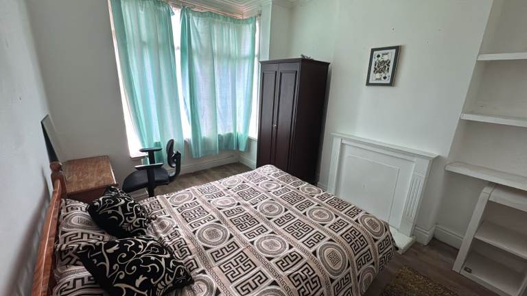Rooms Available in Kings Heath For Benefits Claimant 