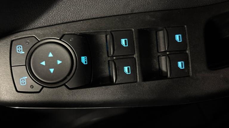 2022 Ford Fiesta 1.0 EcoBoost Hybrid mHEV 125 Titanium 5dr Petrol Hatchback Hatchback Petrol Manual