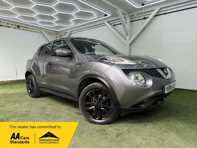 2016 Nissan Juke 1.6 N-Connecta XTRON Euro 6 5dr HATCHBACK Petrol Automatic