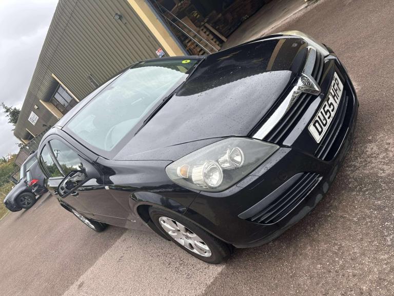 2005 Vauxhall Astra 1.6i 16V Club 5dr HATCHBACK Petrol Manual