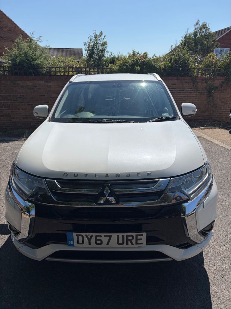 Mitsubishi, OUTLANDER, Estate, 2017, Other, 1998 (cc), 5 doors