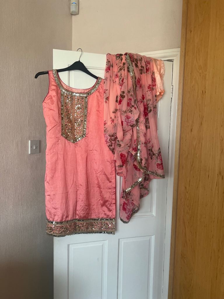 Bundle of Indian outfits 