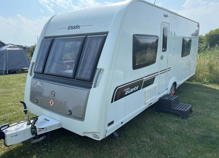 Elddis Avante 564 4 Berth Caravan (2013) Rare Layout Great Condition