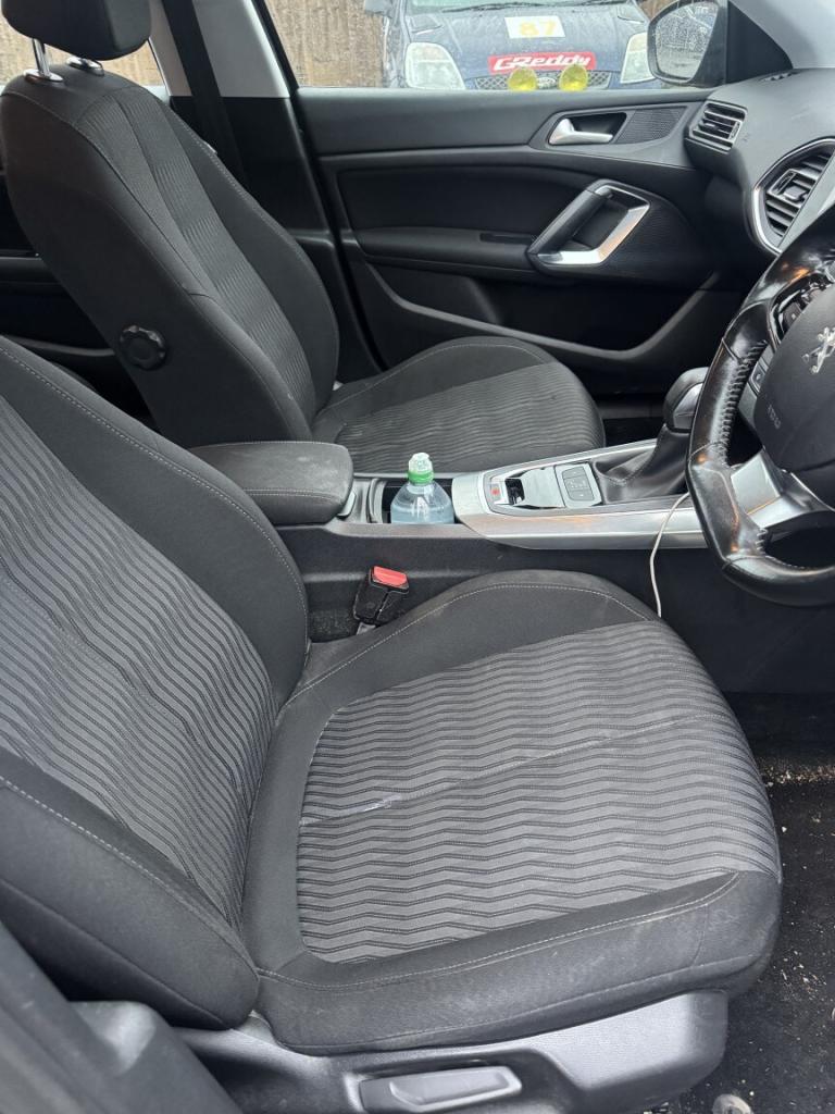 PEUGEOT 308 SW 1.2 PureTech Active 2015