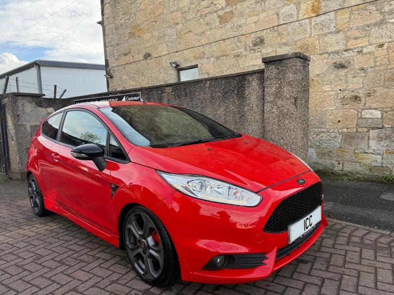 2015 FORD FIESTA ST-2 TURBO 1.6T 3DR RACE RED HEATED LTHR BODYKIT B/TOOTH SONY