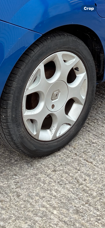 Renault alloys with good tyres