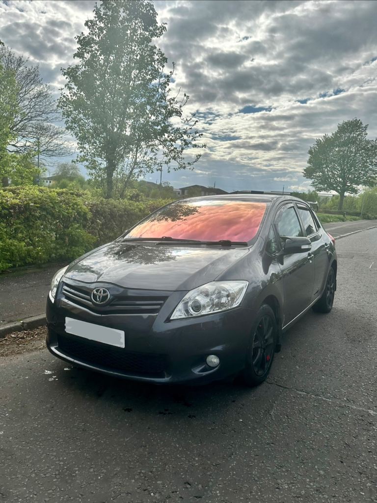 Toyota, AURIS, Hatchback, 2011, Semi-Auto, 1364 (cc), 5 doors