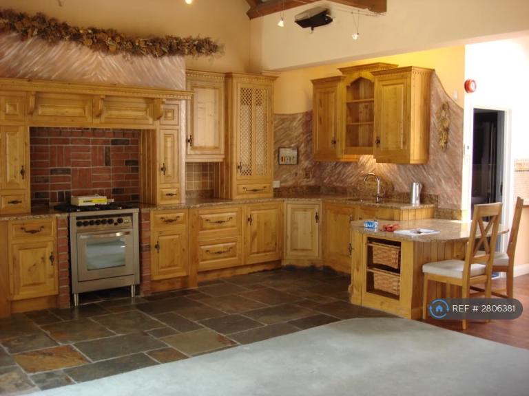 2 bedroom house in Wood Street, Calne, SN11 (2 bed) (#2806381)