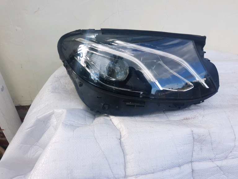 MERCEDES E CLASS - W213 - LED HEADLIGHT - DRIVERSIDE - COMPLETE