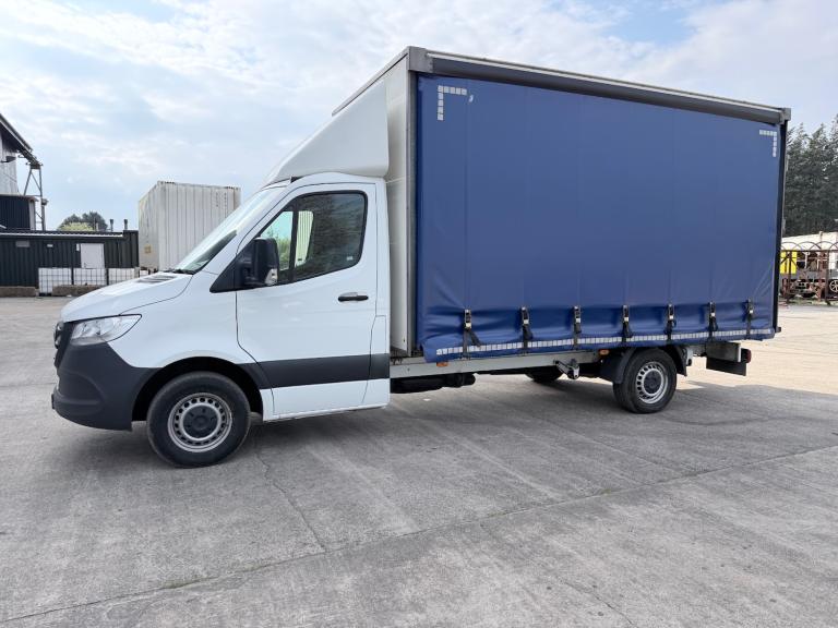 2020 Mercedes-Benz Sprinter 3.5t Curtainsider Box CHASSIS CAB Diesel Manual