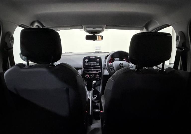 2017 Renault Clio 1.2 16V Play 5dr HATCHBACK PETROL Manual