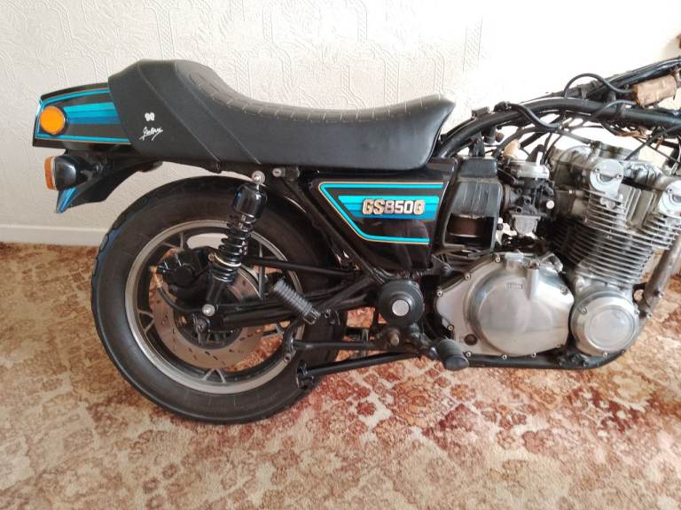 Suzuki  GS850G shaft drive motorcycle  rebuild  project