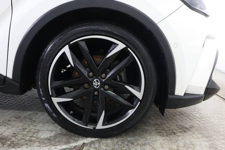2022 Toyota C-HR 1.8 VVT-h GR SPORT CVT Euro 6 (s/s) 5dr HATCHBACK PETROL/ELECTRIC Automatic