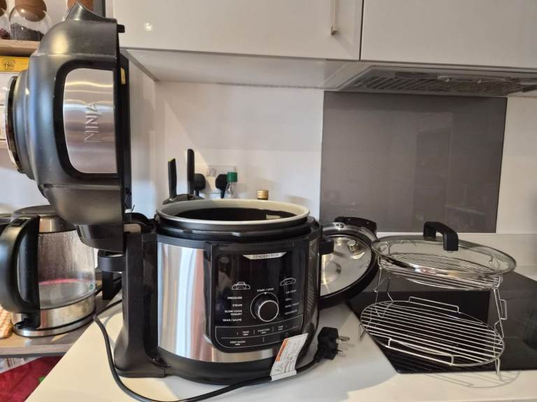 Ninja Foodi Pressure cooker