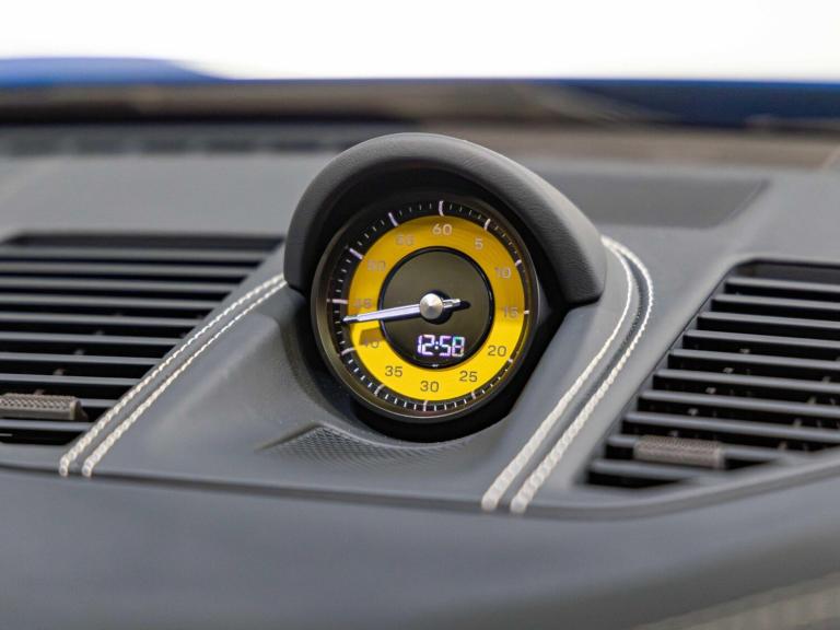 2024 Porsche 911 GTS t-Hybrid 2dr PDK COUPE PETROL/ELECTRIC Automatic