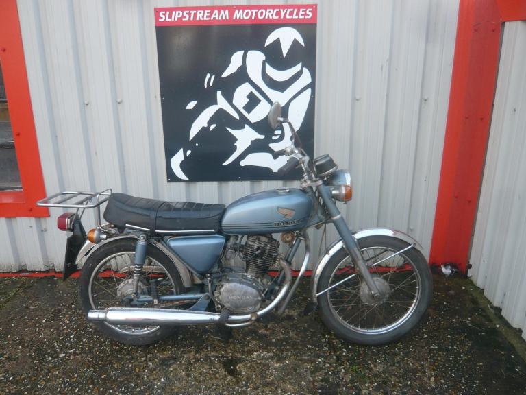 Honda CB 125 1973 CLASSIC RETRO 4 STROKE NAKED BIKE RD GT X5 250 X7 175 CD 2 400