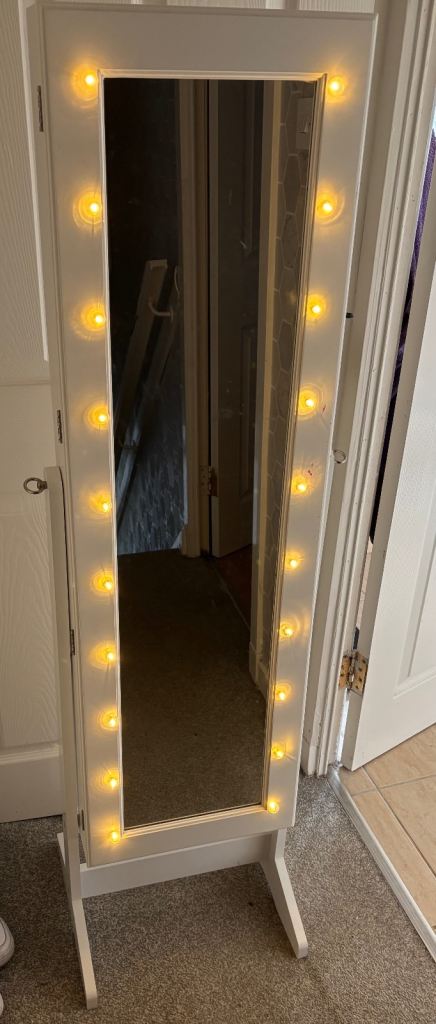 Girls mirror ages 4-13