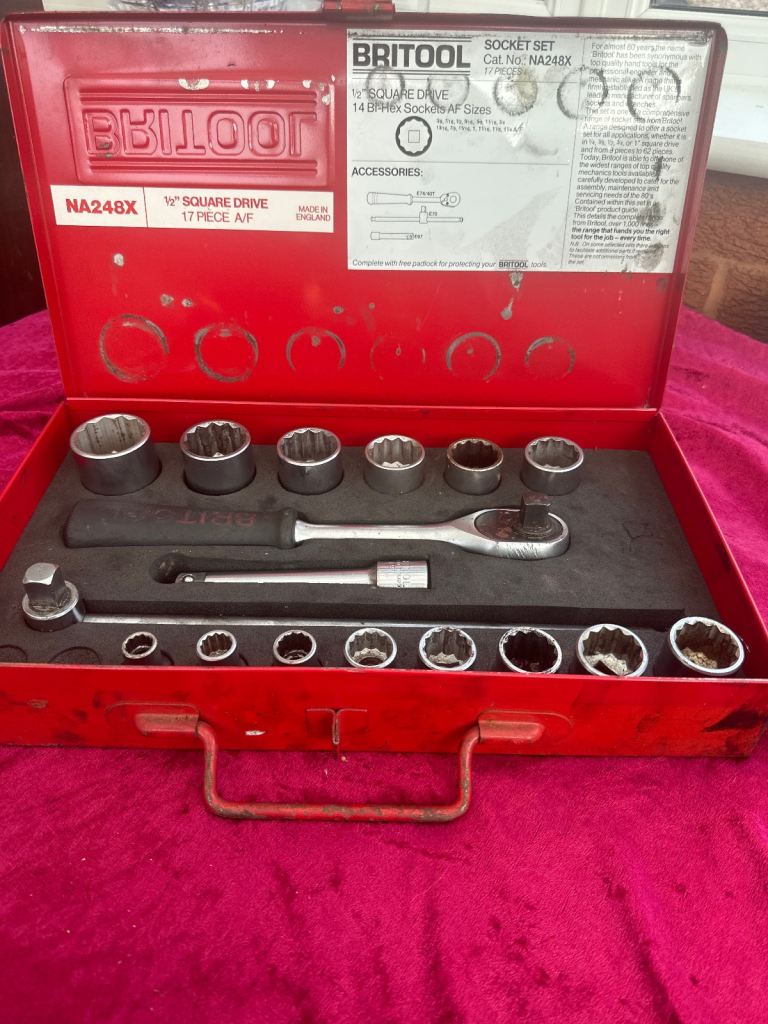 Britool Socket Set NA248X -  1/2” Drive - 17 Pieces 