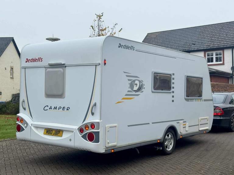 Caravan Dethleffs Camper DL 470 2006 2 Berth 