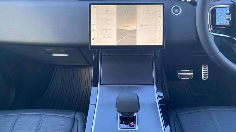 2025 Land Rover Range Rover Evoque 1.5 P270e Dynamic SE 5dr Auto ESTATE PETROL/ELECTRIC Automatic