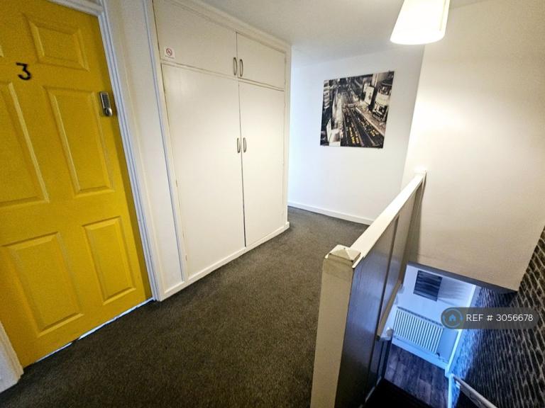 3 bedroom flat in Long Eaton, Nottingham, NG10 (3 bed) (#3056678)