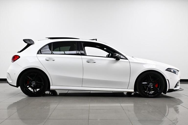 2019 Mercedes-Benz A-Class A180d AMG Line Premium Plus 5dr Auto HATCHBACK DIESEL Automatic