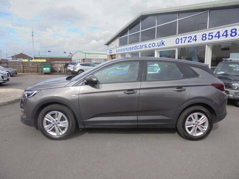 Vauxhall Grandland X 1.5 Turbo D SE 5dr Diesel
