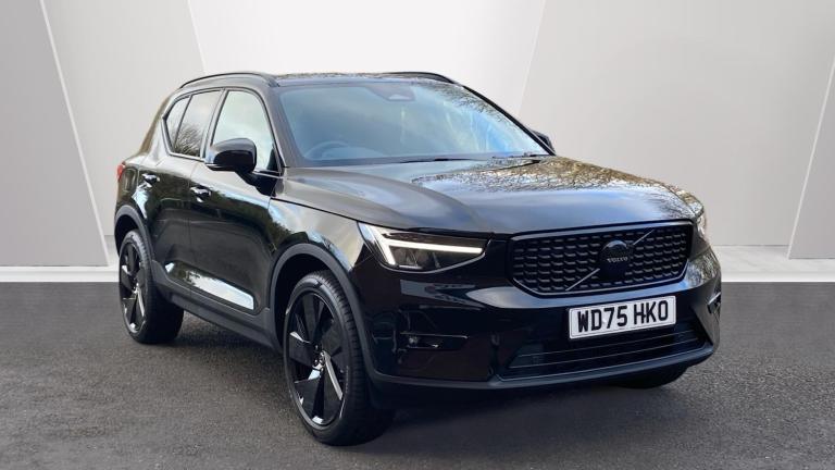 2025 Volvo XC40 2.0 B4P Plus Black Edition 5dr Auto Petrol Estate Estate Petrol Automatic