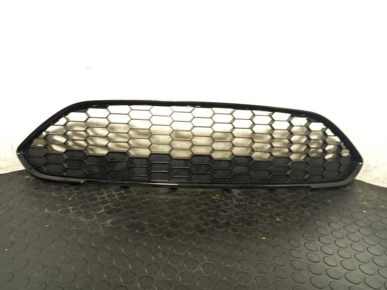 Ford Fiesta Grille Mk7 Facelift Grille Bumper Centre Upper Mesh Type Non St Mode
