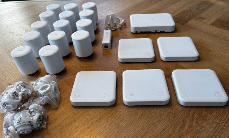 Tado Smart Heating Bundle – Controller, Thermostats, Temp Sensors & Radiator Valves for 10 Radiators