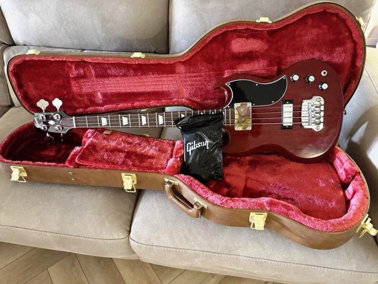 Gibson SG Bass with case strap and candy.