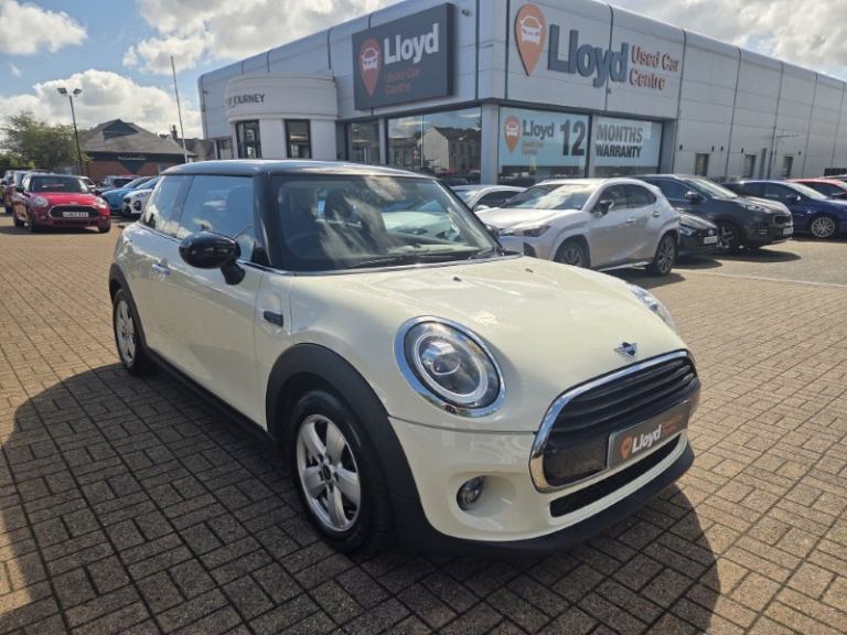 MINI HATCHBACK 1.5 Cooper Classic II 3dr
