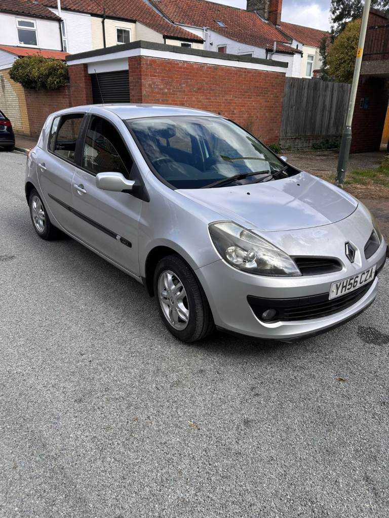 2006 Renault Clio Dynamique 1.5 dCi 86 – 117,000 miles – £1,250