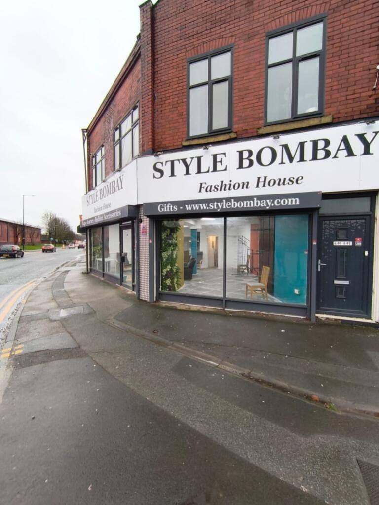 MAIN ROAD LOCATION - WITH FREE PARKING - 640-642, Oldham Road, Manchester, M40 8BA