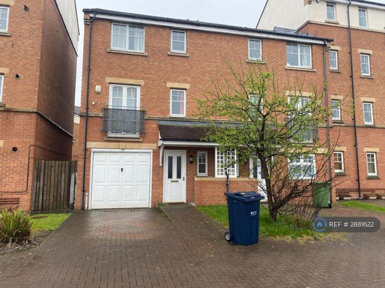 4 bedroom house in Redgrave Close, Gateshead, NE8 (4 bed) (#2881622)