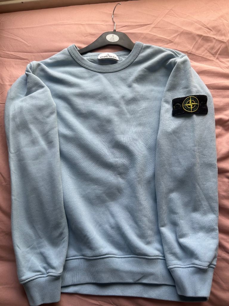 Authentic stone island sweater 