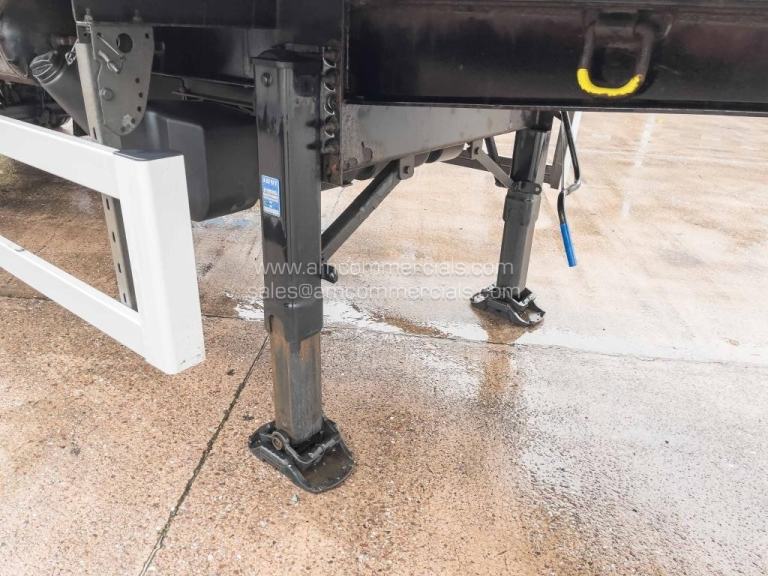 MONTRACON 4043mm TWIN EVAP FRIDGE TRAILER 