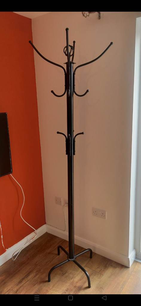 Coat hanger stand 