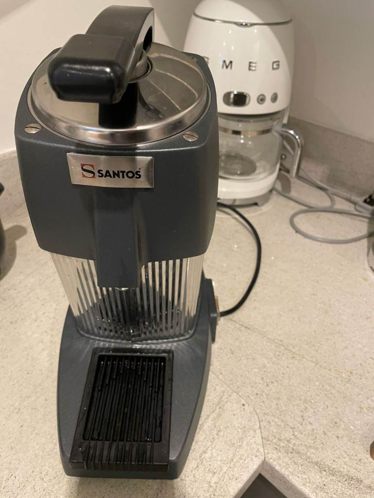 Santos orange juicer