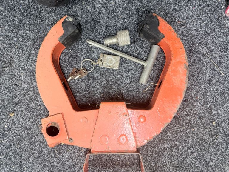 Trailer wheel lock HD