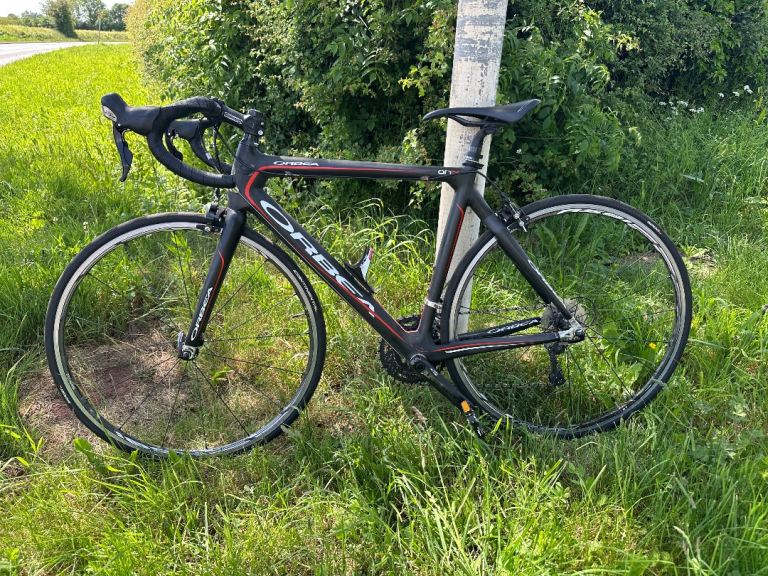 Orbea  Carbon Road bike.