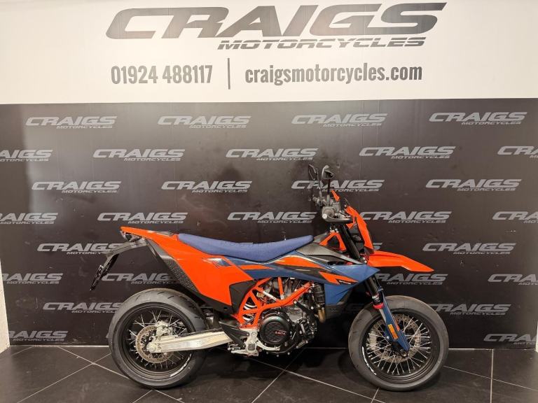 KTM 690 SMC R 2026 NEW BIKE IN STOCK AT CRAIGS MOTORCYCLES SUPERMOTO 