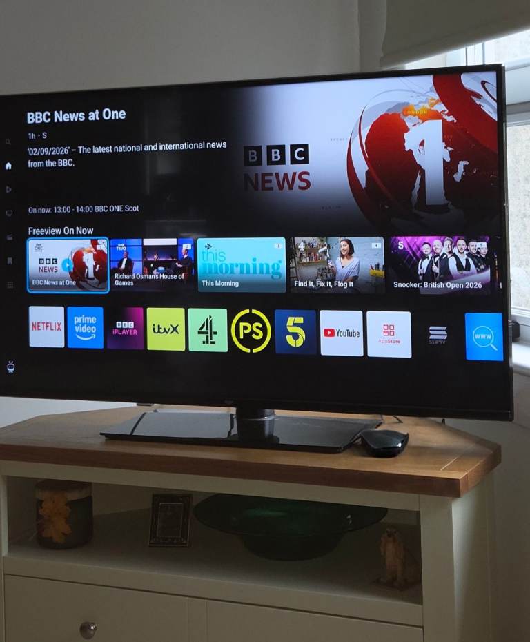 Bush Smart TV 43 inch 